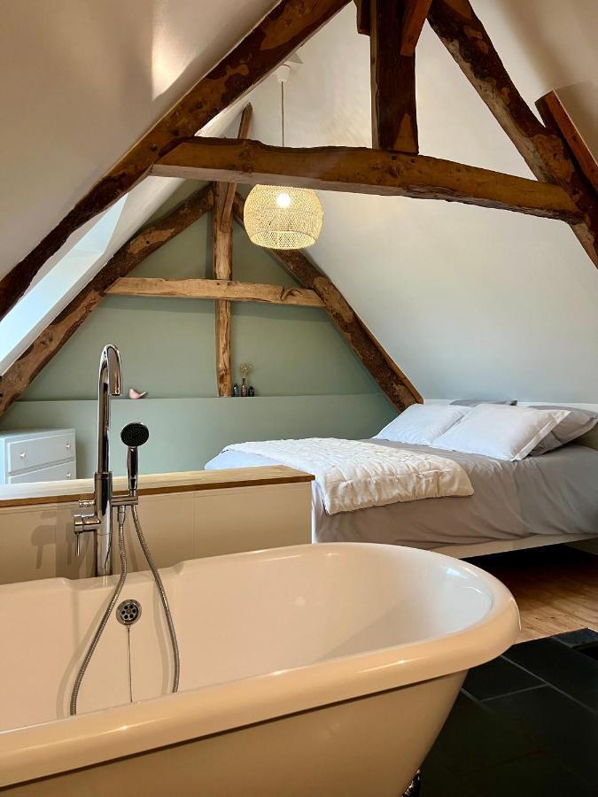 Le Clos Des Ecureuils Audrieu Extérieur photo